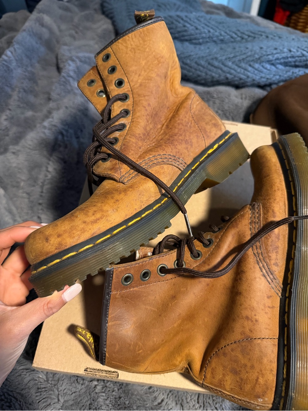 Women’s Brown Lace-Up Leather Boots - Picture 5 of 8